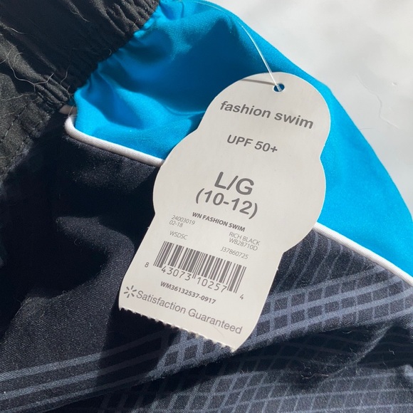 NWT Boys Wonder Nation Swim Trunks - Picture 3 of 12